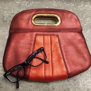 Sexy retro clutch!